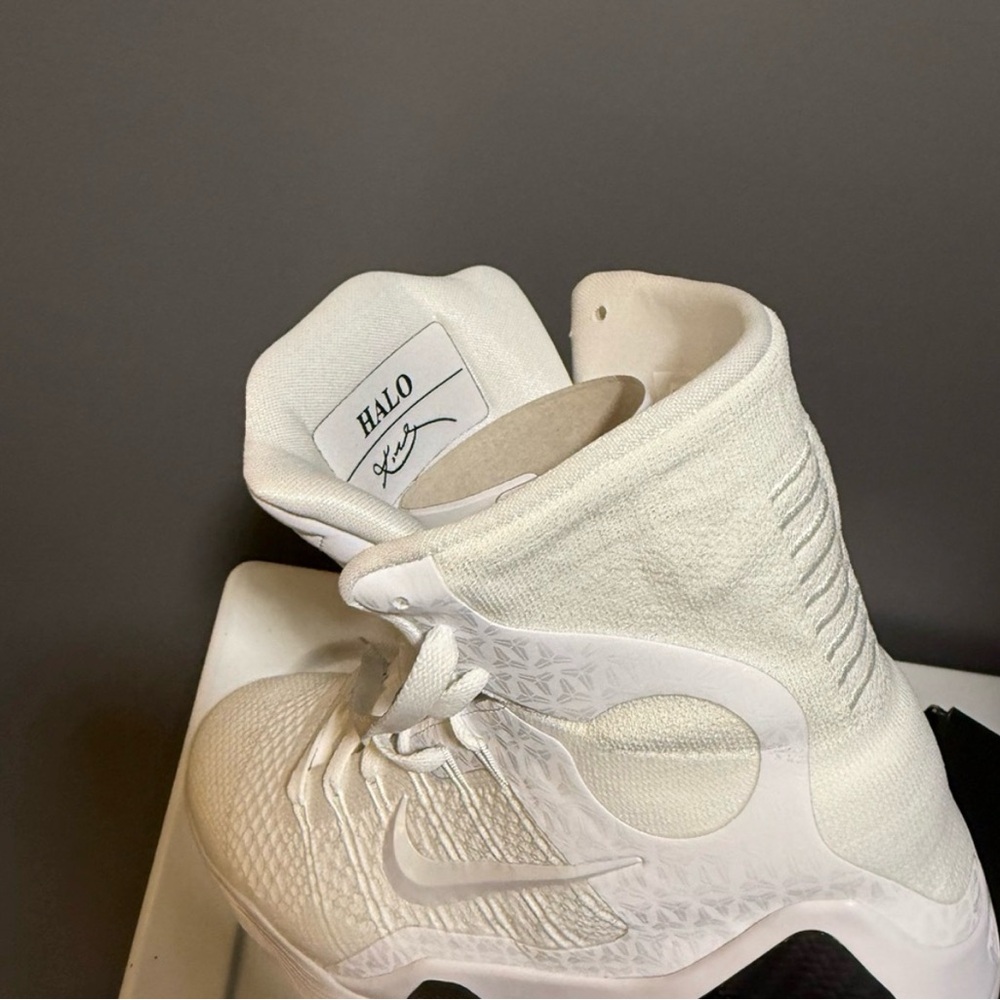 Kobe 9 Elite Protro “Halo” Nike White and Black High-Top Basketball Shoes - Picture 7 of 8
